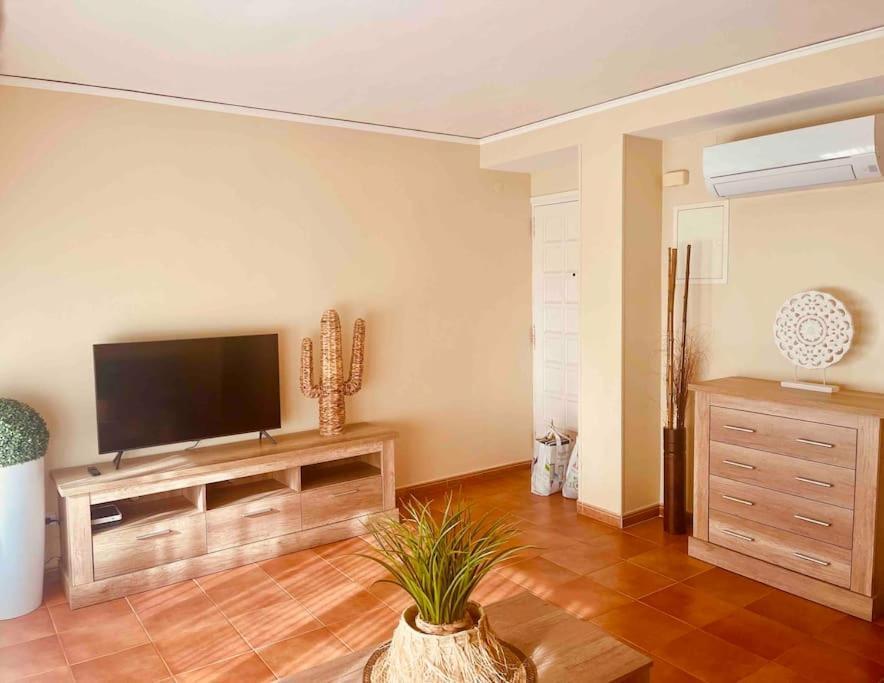 Apartamento En Primera Linea De Playa Dénia Buitenkant foto